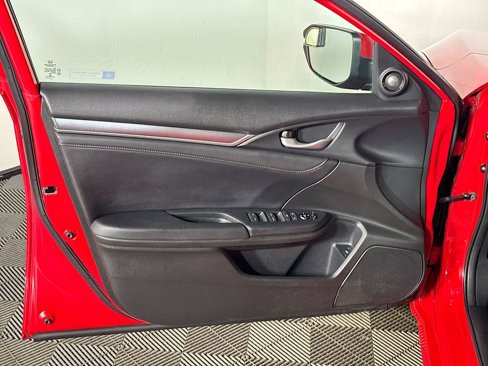 Certified 2017 Honda Civic Touring image 10