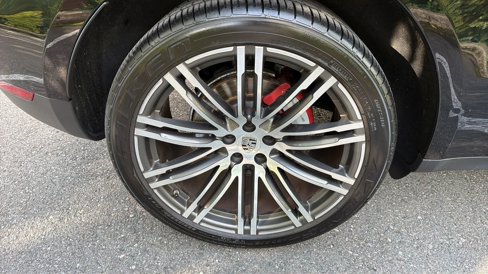 Used 2018 Porsche Macan S image 15