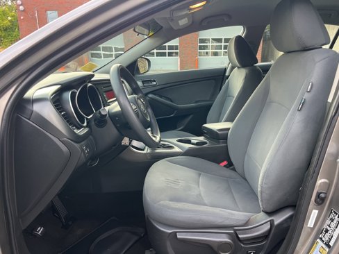 Used 2015 Kia Optima LX image 12