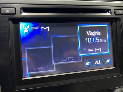 Used 2014 Toyota Camry XLE image 32