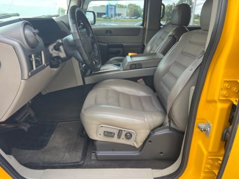 Used 2003 HUMMER H2 image 16
