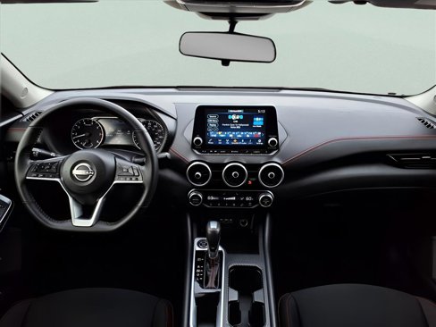 Used 2024 Nissan Sentra SR image 3