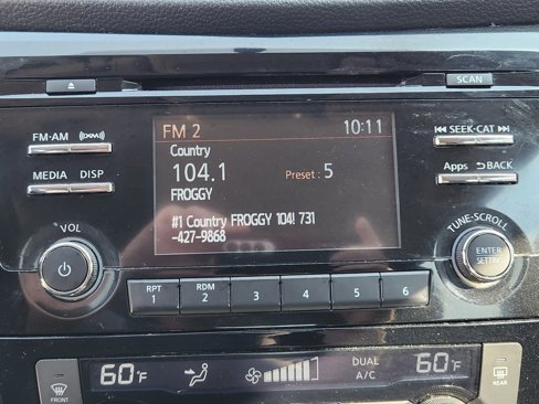 Used 2015 Nissan Rogue SV image 21