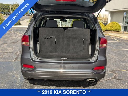 Used 2019 Kia Sorento LX image 32
