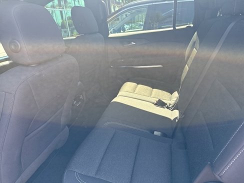 Used 2024 Chevrolet Traverse LS image 6