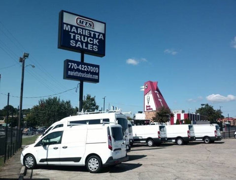 Used 2021 GMC Savana 3500 Extended w/ Power Convenience Package image 16