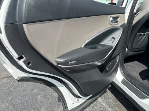 Used 2018 Hyundai Santa Fe Sport image 29