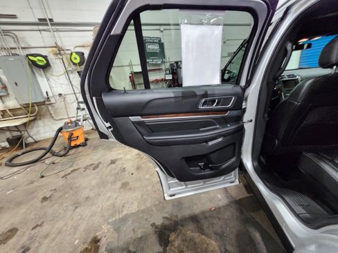 Used 2016 Ford Explorer Limited w/ Equipment Group 301A image 21