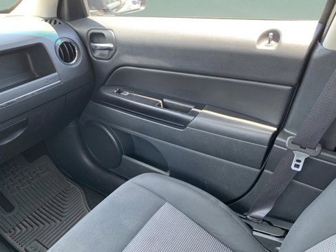 Used 2013 Jeep Patriot Latitude image 23