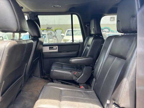 Used 2013 Ford Expedition EL Limited image 11