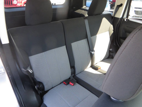 Used 2008 Dodge Nitro SXT image 40