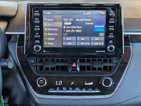 Used 2021 Toyota Corolla LE image 14