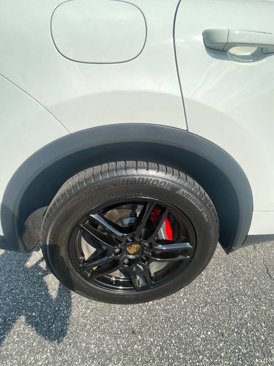 Used 2016 Porsche Cayenne image 27