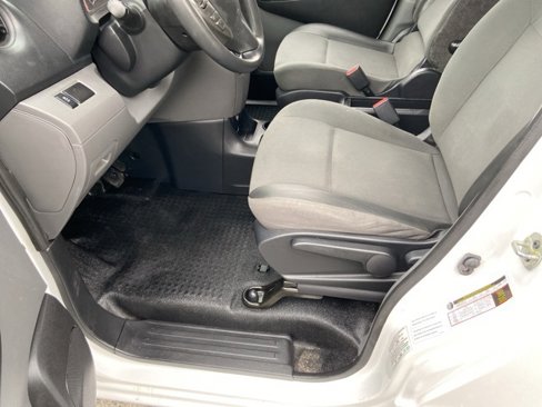 Used 2020 Nissan NV200 S w/ Back Door Glass Package image 10