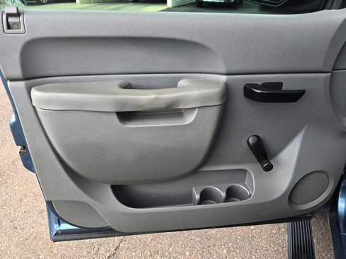 Used 2011 Chevrolet Silverado 1500 W/T image 21