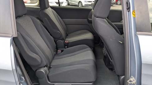 Used 2012 MAZDA MAZDA5 Sport image 24