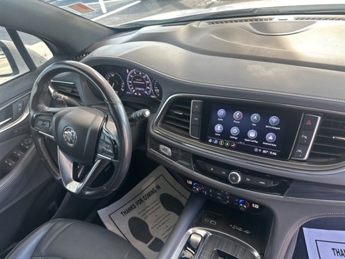 Used 2022 Buick Enclave Premium image 12