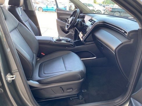 Used 2022 Hyundai Tucson Limited image 14