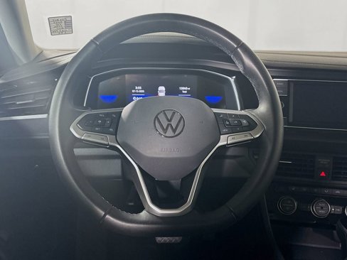 Certified 2024 Volkswagen Jetta SE image 14