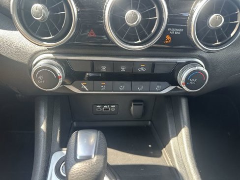 Certified 2023 Nissan Sentra SV image 16