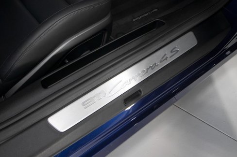 Used 2020 Porsche 911 Carrera 4S image 42