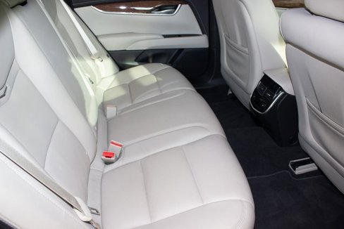Used 2019 Cadillac XTS Luxury image 12