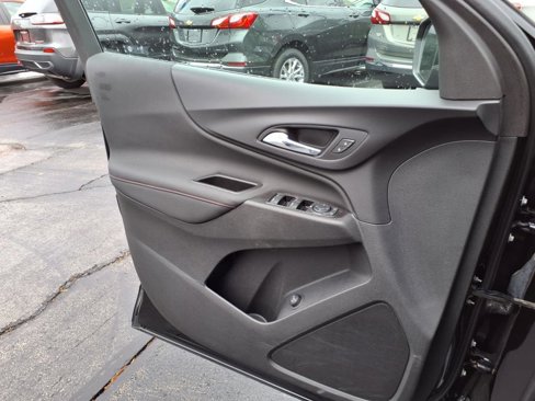 Certified 2022 Chevrolet Equinox RS image 11