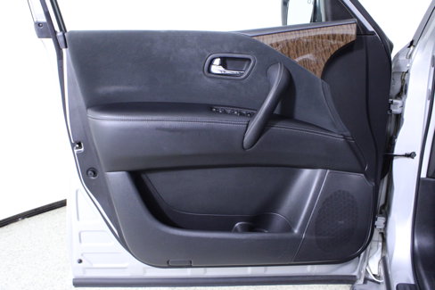 Used 2019 Nissan Armada SV w/ Cargo Package image 18