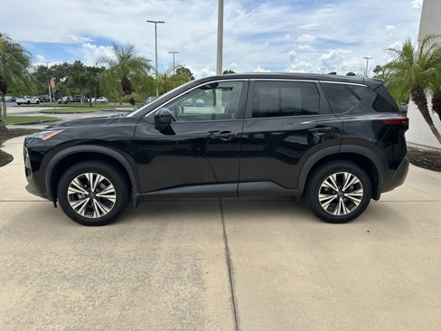Used 2022 Nissan Rogue SV image 7