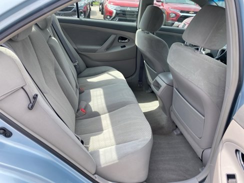 Used 2009 Toyota Camry LE image 23