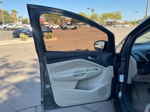 Used 2013 Ford C-MAX SE image 21