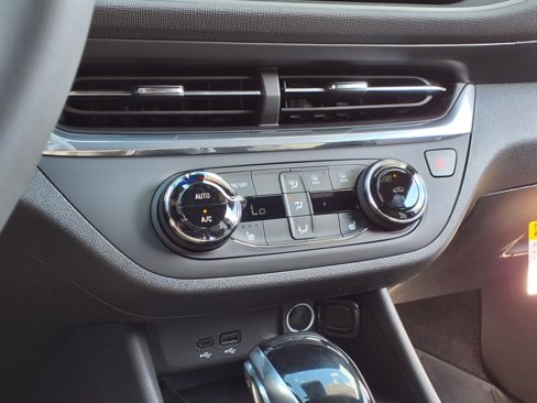 New 2025 Buick Envista Preferred w/ Convenience I Package image 17
