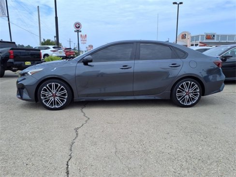 Used 2023 Kia Forte GT image 2