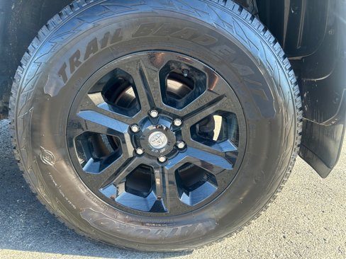 Used 2023 Toyota 4Runner SR5 image 9