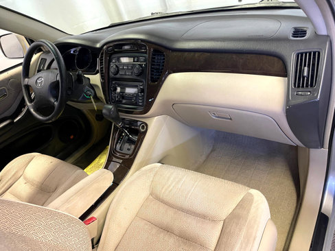 Used 2003 Toyota Highlander 4WD V6 image 13