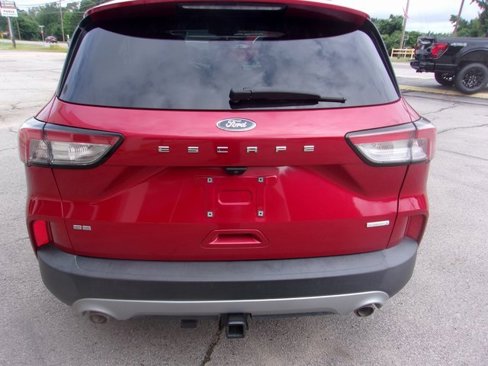Used 2020 Ford Escape SE image 9