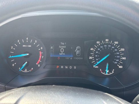 Used 2020 Ford Edge SE image 24