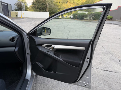 Used 2009 Toyota Matrix image 33