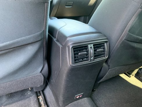 Used 2020 Nissan Rogue S image 23