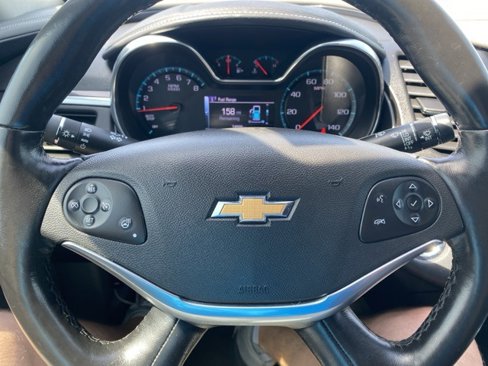 Used 2018 Chevrolet Impala LT w/ LT Convenience Package image 21
