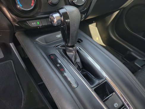 Used 2017 Honda HR-V LX image 13