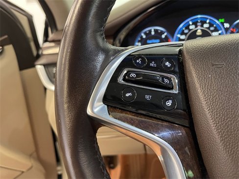 Used 2015 Cadillac XTS Premium image 23