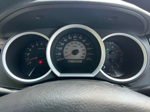 Used 2005 Toyota Tacoma 2WD Regular Cab image 13