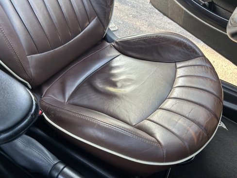 Used 2011 MINI Cooper Clubman w/ Premium Pkg image 16