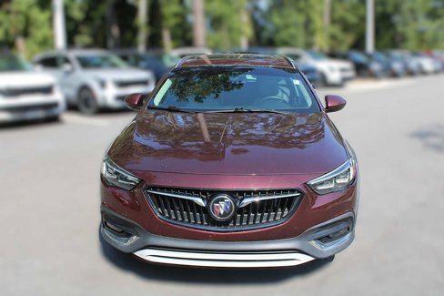 Used 2018 Buick Regal Essence w/ Driver Confidence Package #1 image 17