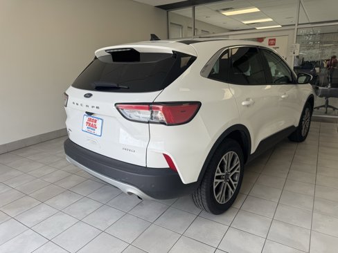 Used 2022 Ford Escape SEL image 33