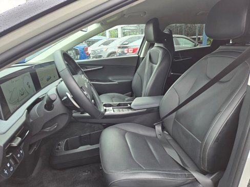 Used 2022 Kia EV6 Wind w/ Wind Technology Package image 24