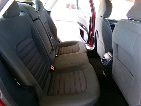 Used 2018 Ford Fusion SE w/ Fusion SE Technology Package image 22