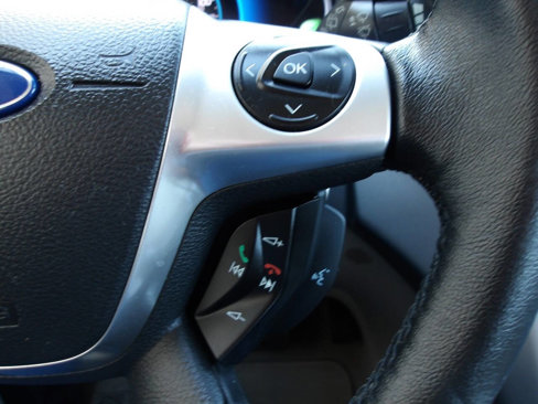 Used 2014 Ford C-MAX SE image 17