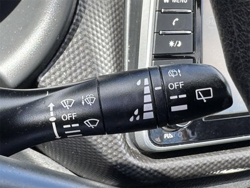 Used 2019 Nissan Kicks S image 23